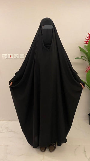 Helwah Overhead Classic Saudi Jilbab