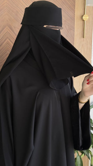 Bedoon Essm EATING Niqab