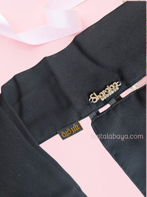 Sharqiaa Logo English Signature Short Niqab