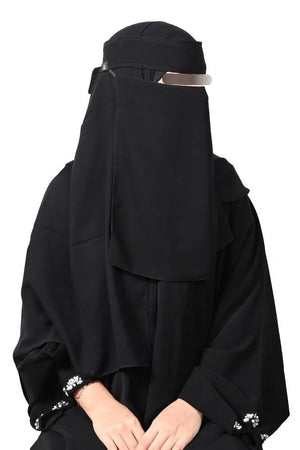 Haraer Eating Niqab