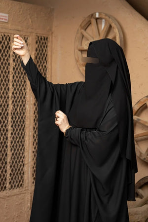 Darlena Saudi Shoulder Jilbab Farasha Set