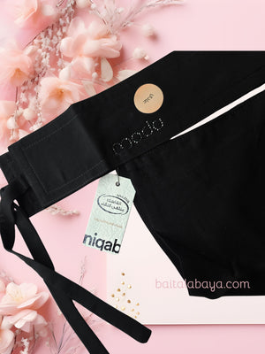 Nayomi Moda Logo Elastic Sides Niqab