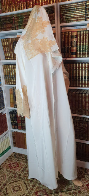 Off White Lace Abaya Set - BAIT AL ABAYA