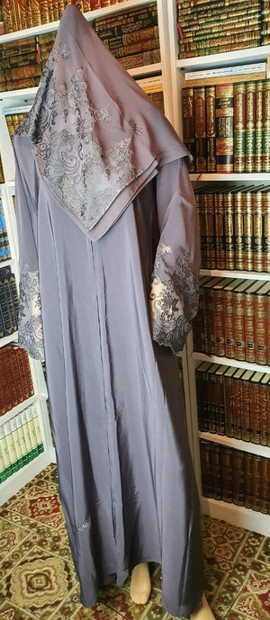 Lace Abaya Set - BAIT AL ABAYA