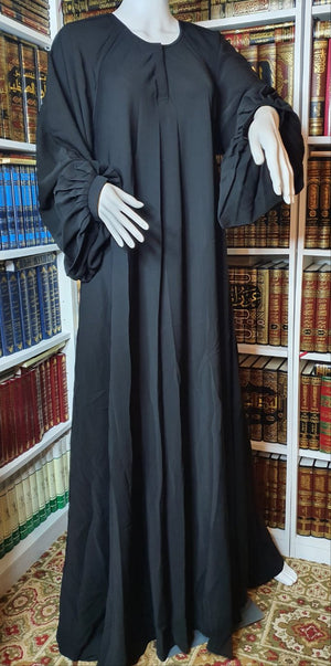 Bedoon Essm Pleated Cuff Sleeves Abaya